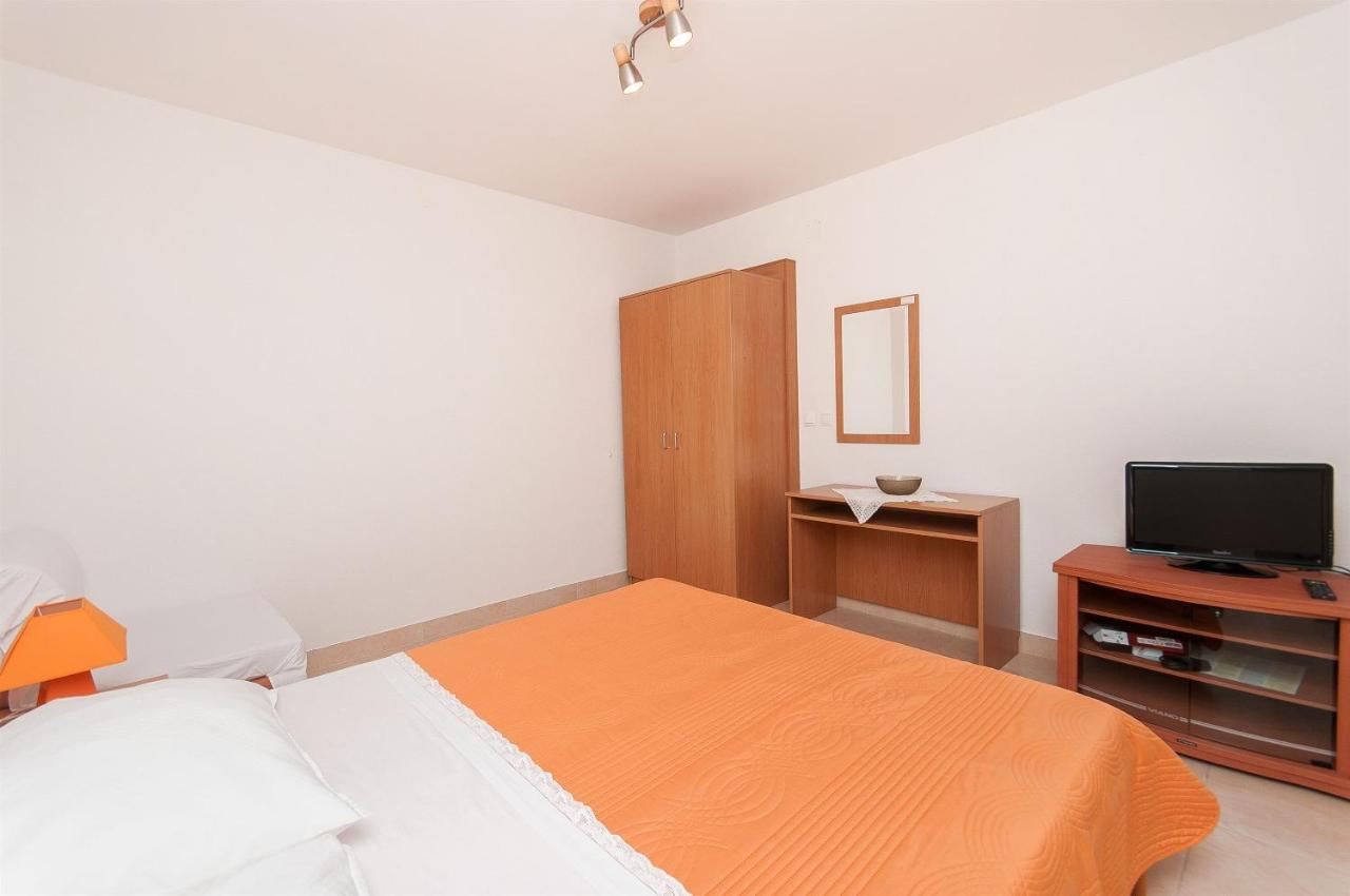 Apartments Ante Макарска Екстериор снимка